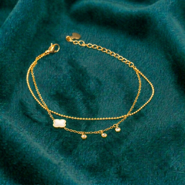 Luna clover charm bracelet