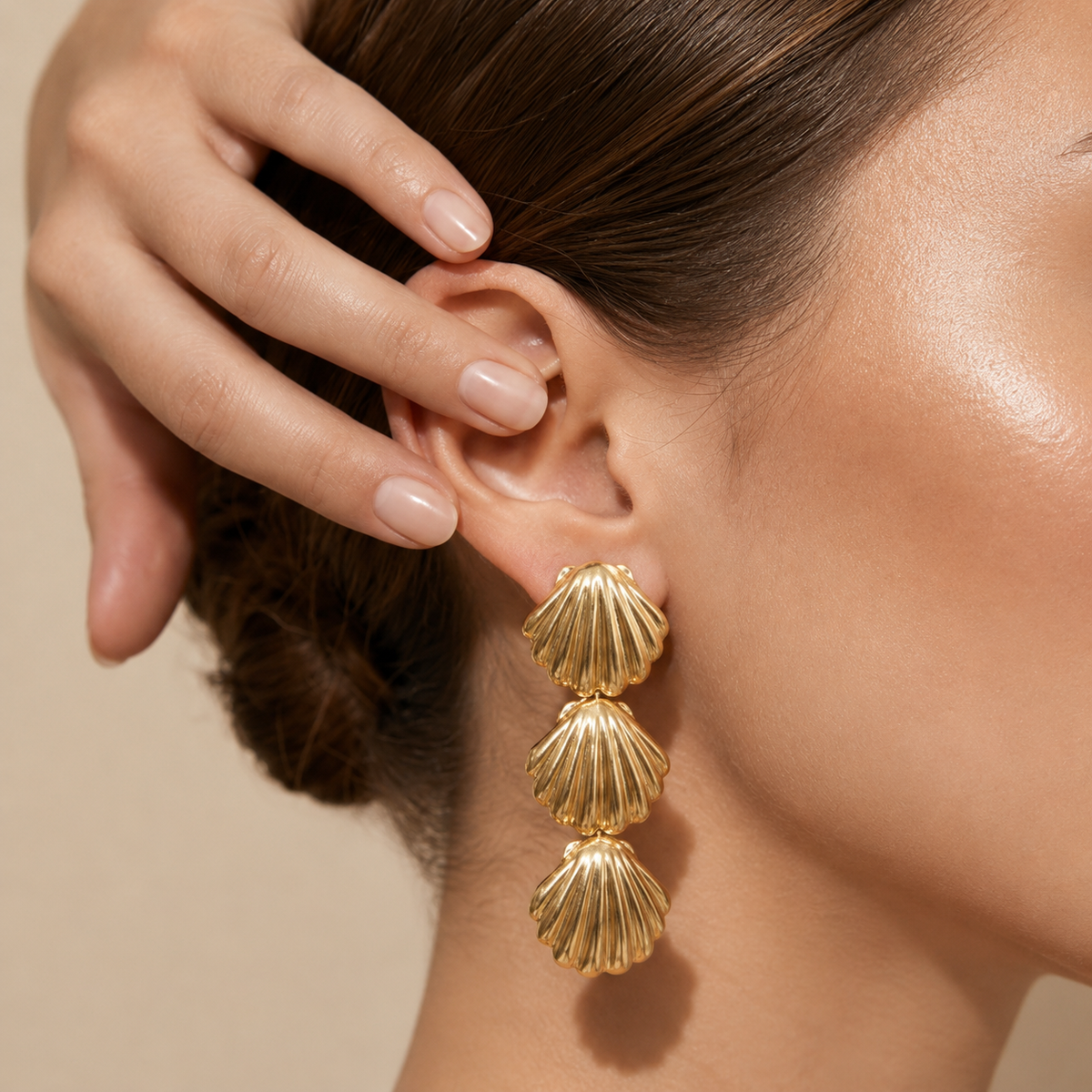 Tide   gold toned scallop shell earrings