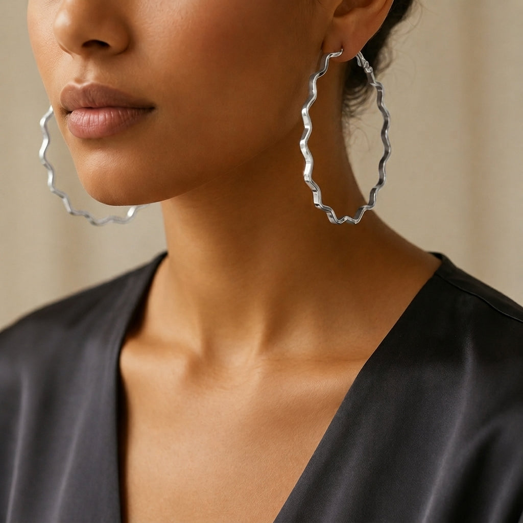 Ripple   zigzag patterned hoop earrings