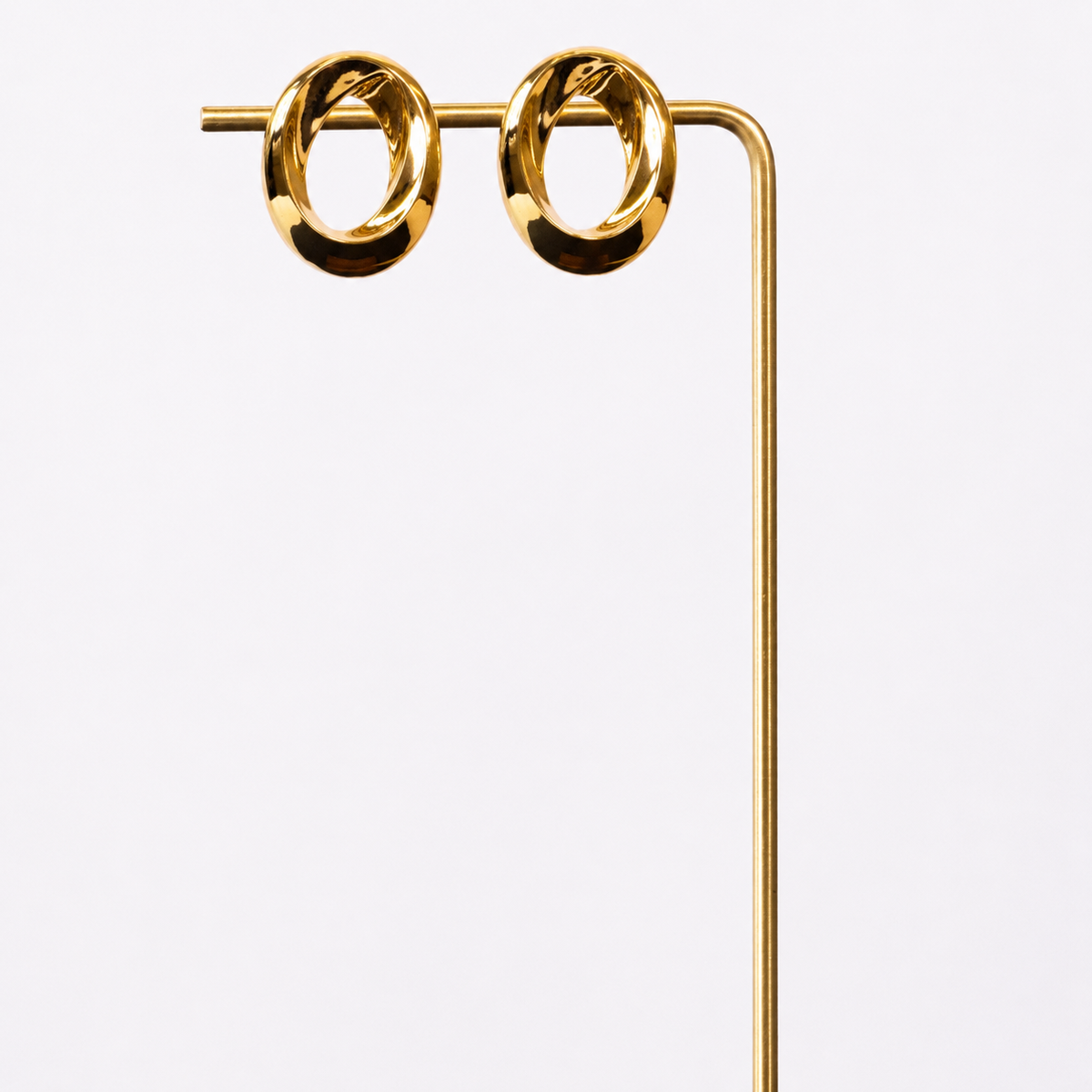 Twist gleam ovals